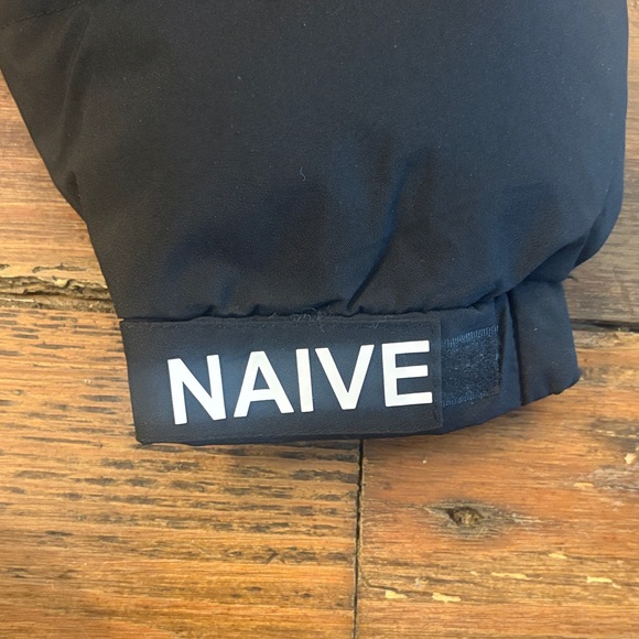 Naive Midnight Black Puffer Jacket with Camo Interior - Picture 2 of 5